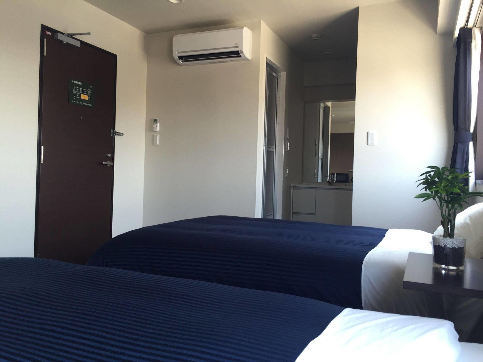 Hotel Livemax Kasai Ekimae Tokió Kültér fotó